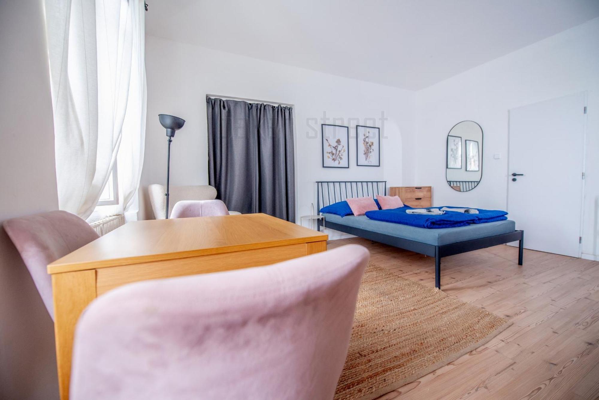 Apartament Cozy Close To Palmovka *
